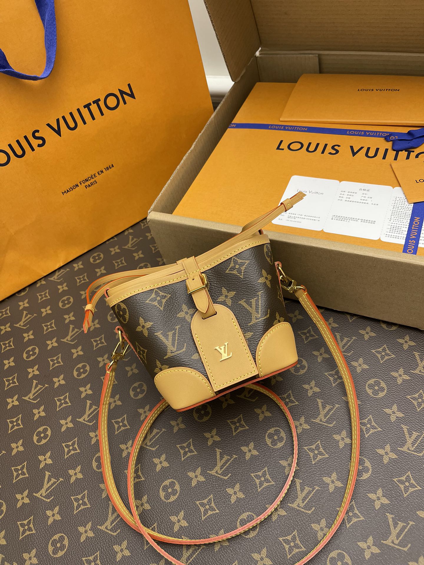 LV Bucket Bags